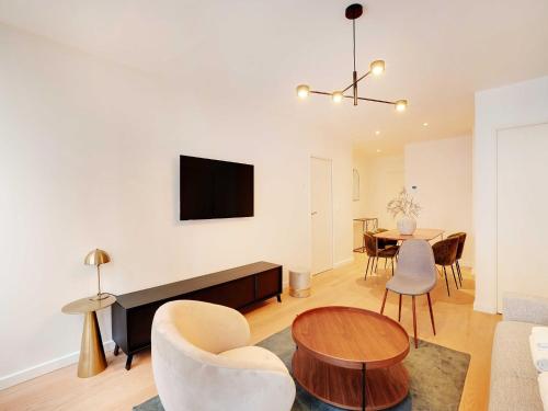 Photo de la galerie de l'établissement Sleek apartment in Levallois-Perret, à Levallois-Perret