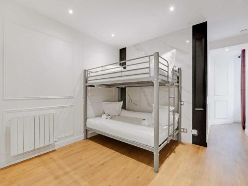 Comfortable studio - 1BR 4P - République