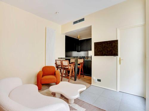 Photo de la galerie de l'établissement Exquisite apartment - Madeleine St Honoré, à Paris