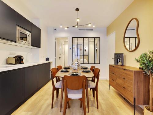 Photo de la galerie de l'établissement Charming apartment - 2BR 8P - Palais-Royal, à Paris