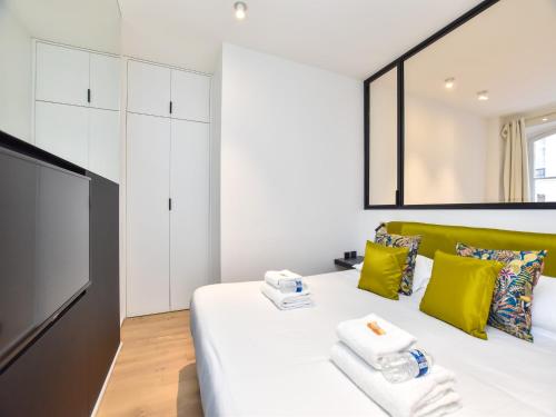 Photo de la galerie de l'établissement Luxurious appartement 4P Madeleine St Honoré - 1G, à Paris