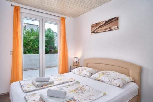 Apartments by the sea Mastrinka, Ciovo - 23959