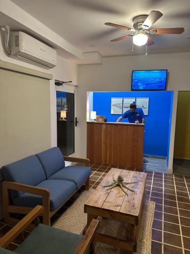 Ruang duduk di Esterito Hostel