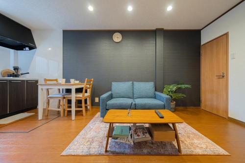 Big Space 3-Story 6ppl Living Family House