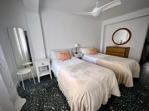 Piso céntrico y cerca de la playa.
