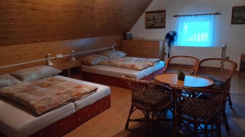 Postel nebo postele na pokoji v ubytování Privát Ján