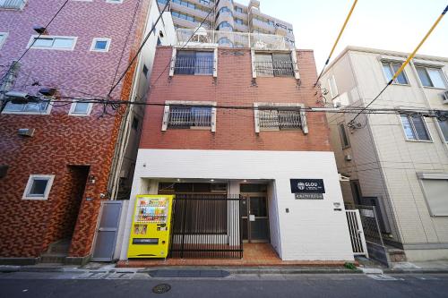 GLOU Koiwa Tokyo - Economic APT in a Japanese Local Shopping Street, with Direct Access to Shinjuku & Akihabara