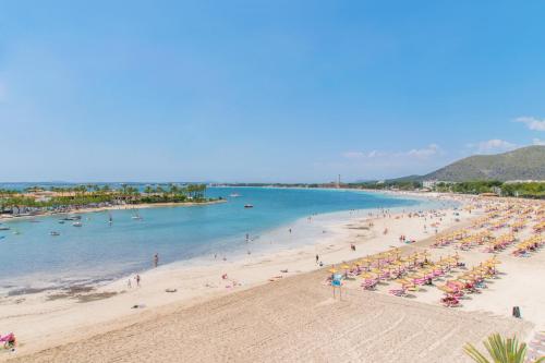 C140 Pine Beach by Mallorca Villa Selection