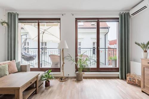 City Centre, Balcony, AC & Lift