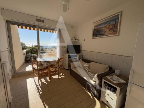 T2 en rez de jardin, face a la mer avec parking
