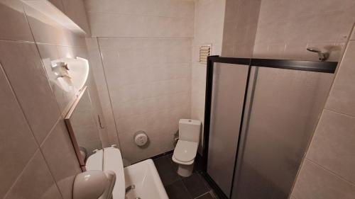 Ένα μπάνιο στο Elite Hotel City Center Corlu Bed and Breakfast