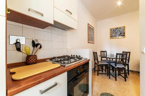 GuestHost - Piazza Bologna Apartment