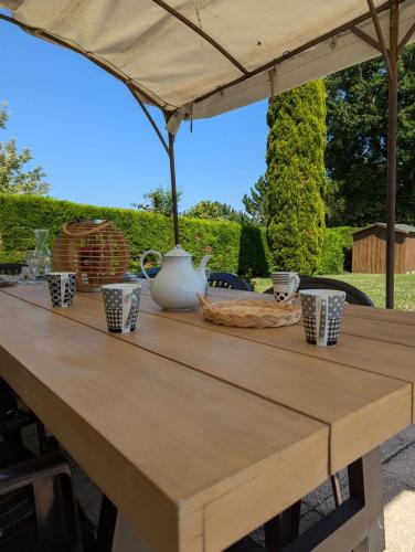 Photo de la galerie de l'établissement Gîte grande capacité 15 personnes, à Baleyssagues