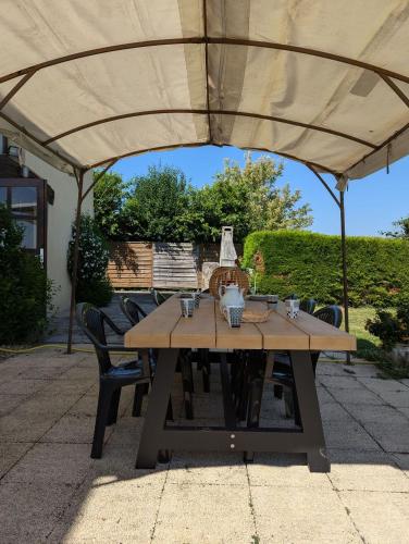 Photo de la galerie de l'établissement Gîte grande capacité 15 personnes, à Baleyssagues