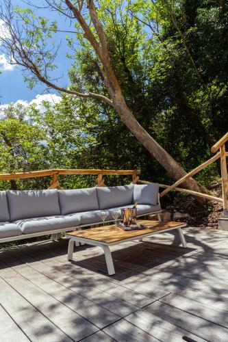 Φωτογραφία από το άλμπουμ του LA FORESTALE Luxury Ecolodge Piano Terra- Appt σε Acqualagna