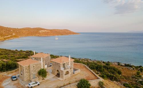 Katerina's Stone Villas - Monemvasia
