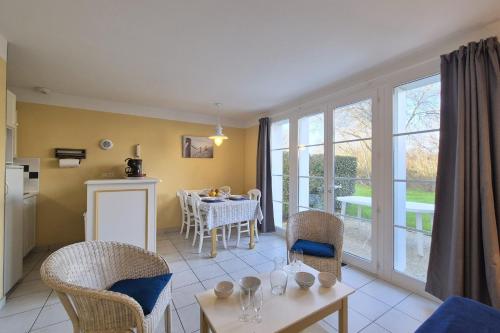 Beautiful house with pool in Talmont-Saint-Hilaire