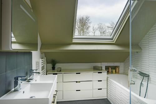 Φωτογραφία από το άλμπουμ του Paris Garden River residence σε Κρετέιγ