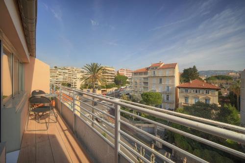 Edouard - Piscine-Parking - VCA