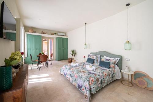 Trastevere Rooftop Terrace Courtyard Loft