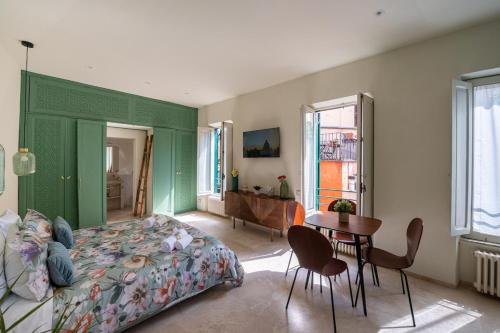 Trastevere Rooftop Terrace Courtyard Loft