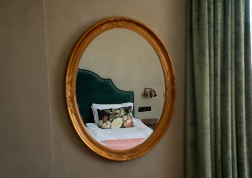 Φωτογραφία από το άλμπουμ του Langley Resort Napoléon Bonaparte σε LʼÎle-Rousse