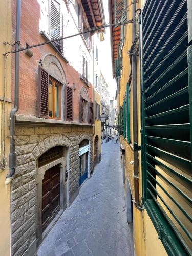 Appartamento Castello D'Altafronte 6