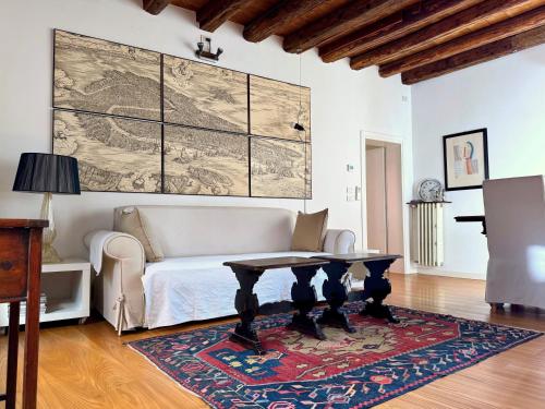 A bed or beds in a room at Capitan Antonin