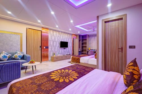 Letto o letti in una camera di Hotel Armani Suites By SMART GROUP