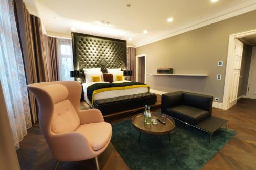 Posezení v ubytování Lumière Boutiquehotel im Fürstenhof Leipzig