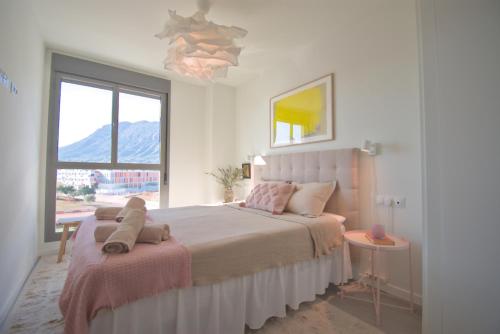 Coastal Chic by Edeal HOMES