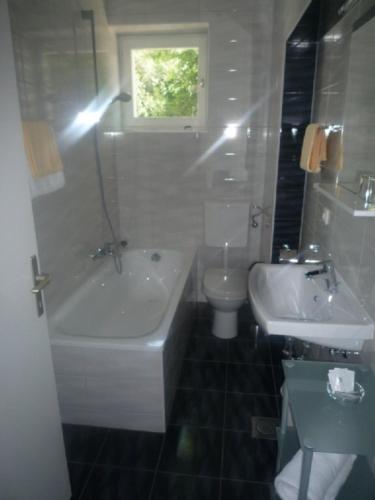 Residenz Benni 5 mit beheiztem grossem Pool