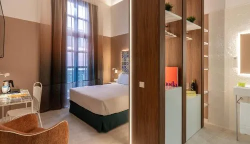 Axel Hotel Valencia - Adults Only photo 4