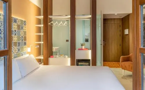 Axel Hotel Valencia - Adults Only photo 3