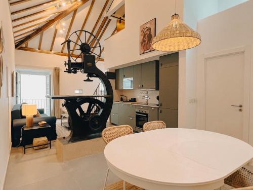 My Fair Lisbon - Unique Rustic Apartment near Príncipe Real