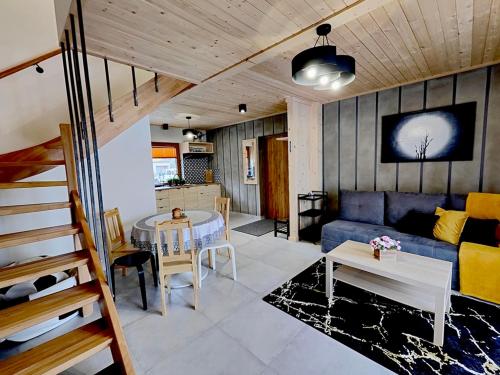 Szare Domki Przy Termach Szaflary i Gorący Potok