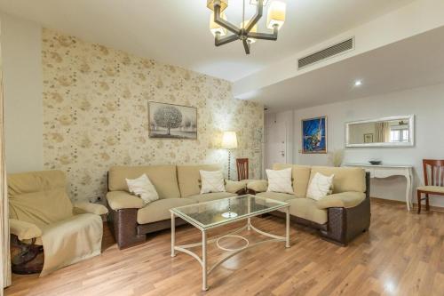 Juan Rabadan Central Suite by Valcambre