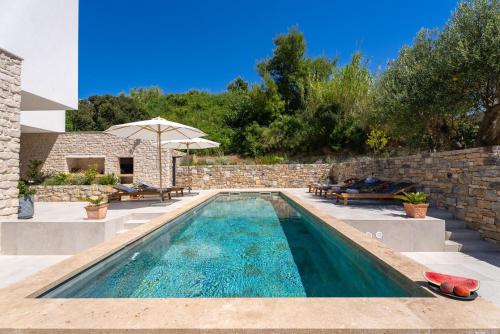 Villa Praska with private 28,5 sqm pool, 3 en-suite bedrooms, Sauna, 1km to Beach