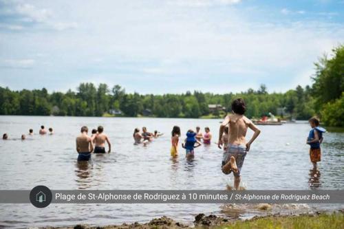 Landskap semula jadi dekat dengan chalet