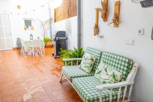 Posezení v ubytování Casa magnifica a pocos metros de la playa con A/C