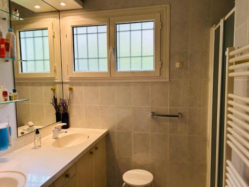 Et badeværelse på Maison de Famille Vintage Cosy