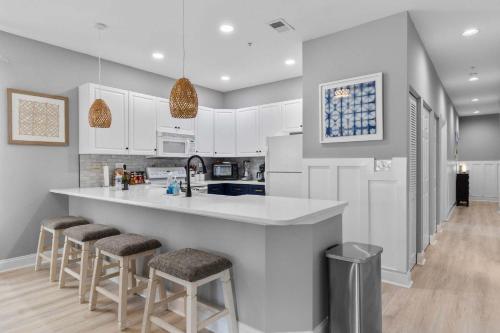 Newly Renovated 3BR at World Tour photo 12