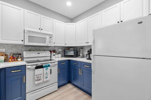 Newly Renovated 3BR at World Tour photo 21