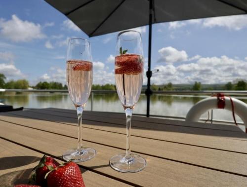 Nápoje v ubytování Hausboot Black Pearl - LP1