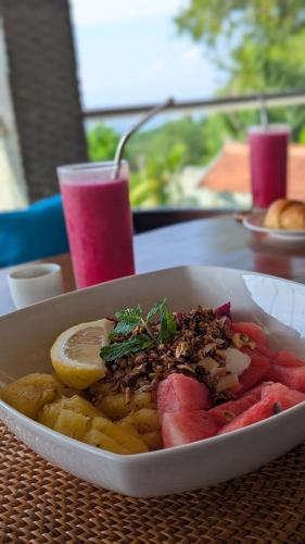 Đồ ăn tại/gần biệt thự