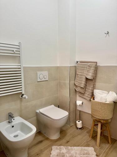 Ένα μπάνιο στο MH Montessori Home