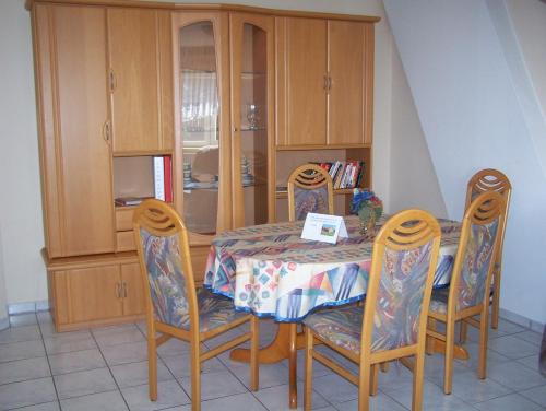Dapur atau dapur kecil di Ferienwohnung Mauer, Wohnung "A"