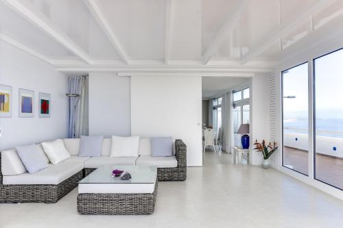 Χώρος καθιστικού στο Penthouse 1807, mit Traumblick ,im Precise Resort Tenerife