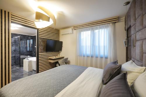 Residence 8