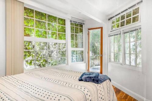 Ένα ή περισσότερα κρεβάτια σε δωμάτιο στο Gillians Room- Pet Friendly
